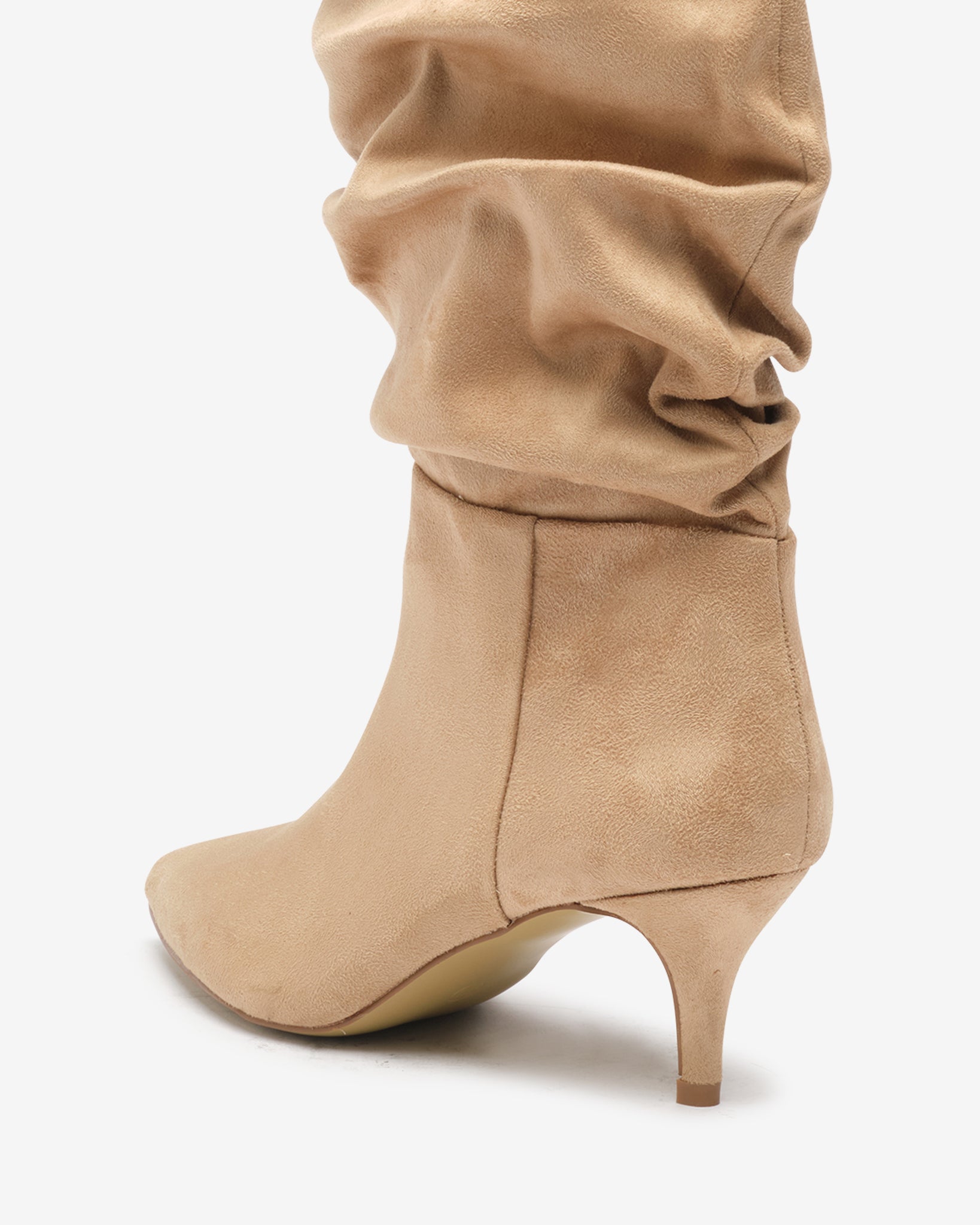 Curled Boot